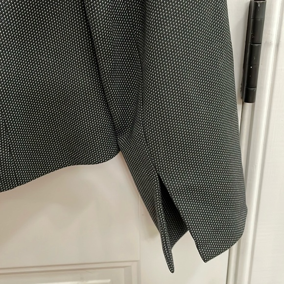 🌺ANNE KLEIN taupe tweed virgin wool blend blazer with tie front.  2 - Picture 5 of 7